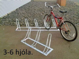 Reiðhjólastatíf fyrir 3